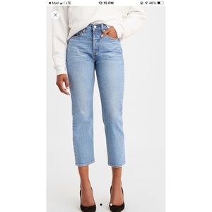 High waisted Levi’s jeans